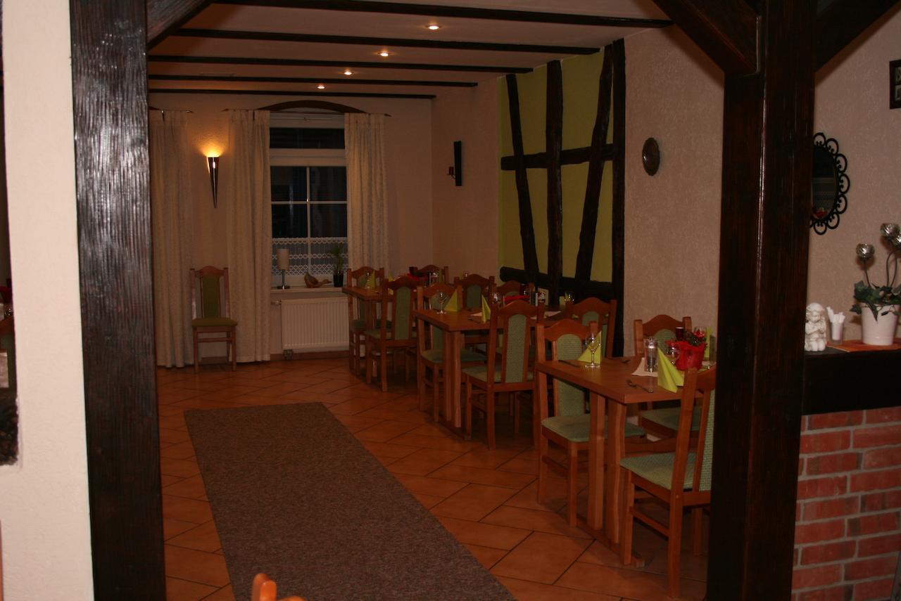 Zum Landhaus Dannenbuettel Sassenburg Extérieur photo