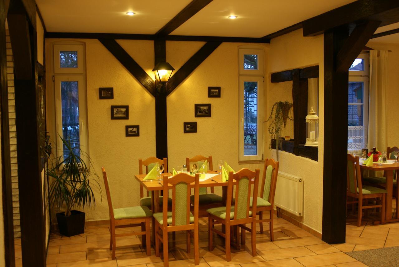 Zum Landhaus Dannenbuettel Sassenburg Extérieur photo