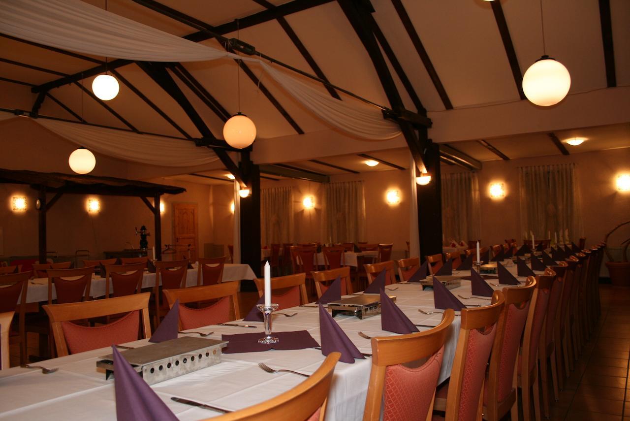 Zum Landhaus Dannenbuettel Sassenburg Extérieur photo