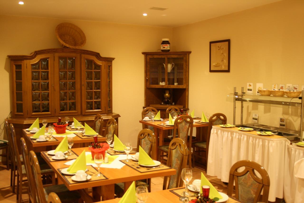 Zum Landhaus Dannenbuettel Sassenburg Extérieur photo