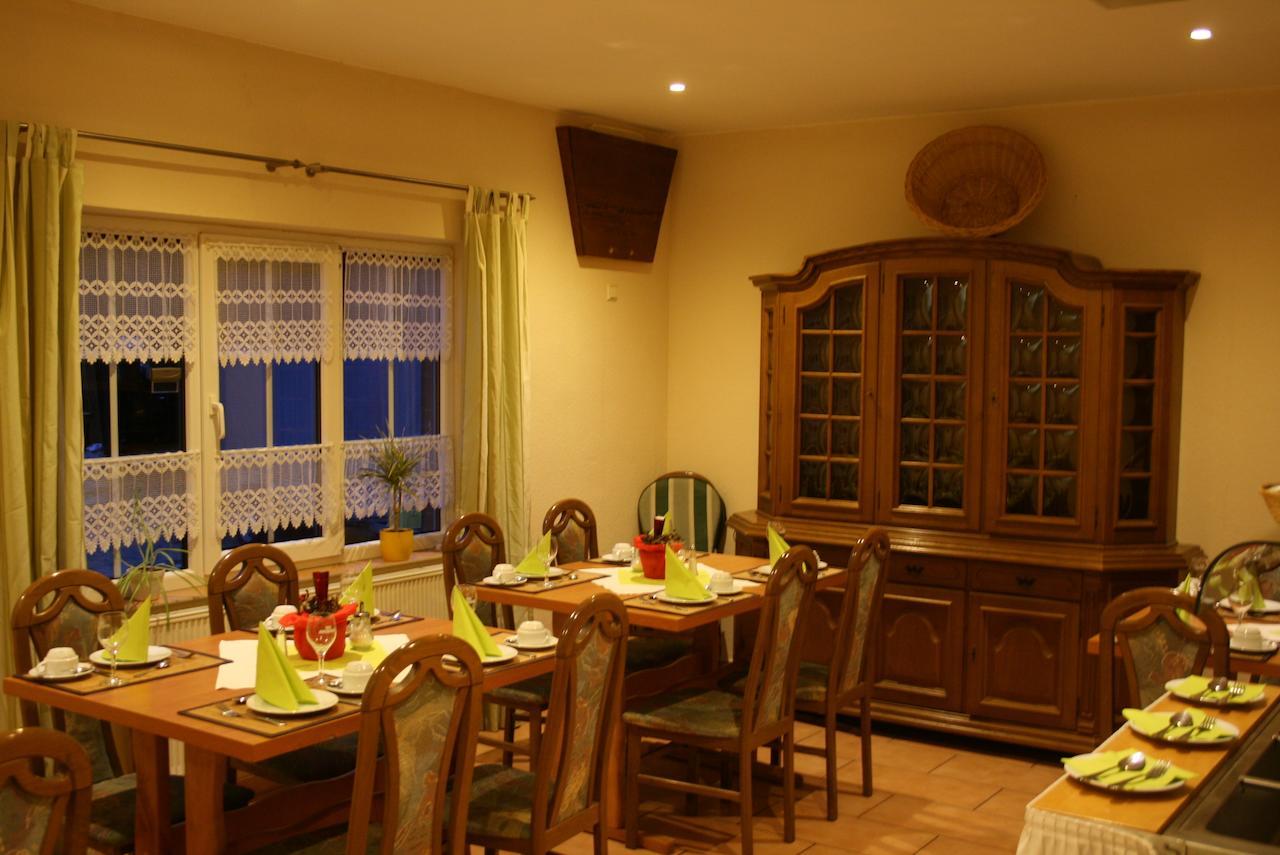 Zum Landhaus Dannenbuettel Sassenburg Extérieur photo